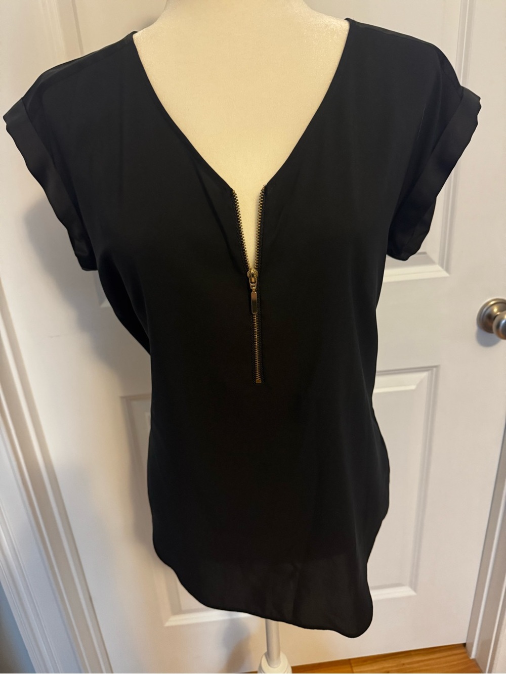 Express Black V-Neck Short Sleeve Top with Gold Zip